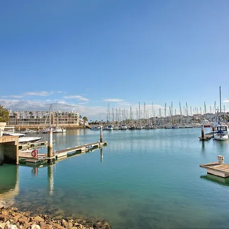 Marina Ii Apartment
