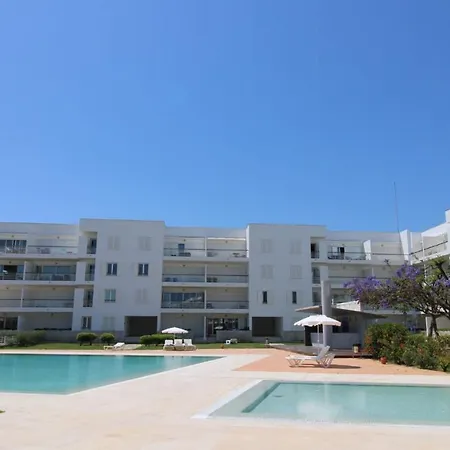 Marina Ii